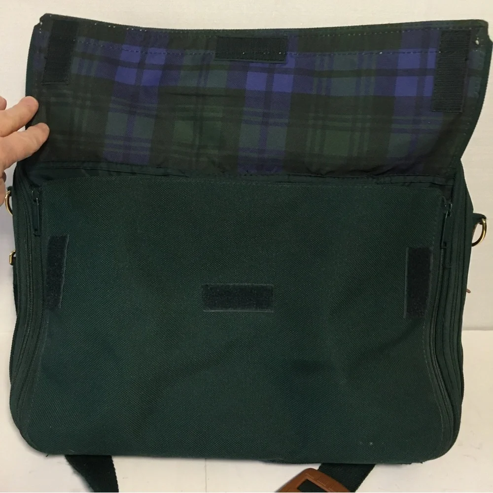 Perry Ellis Portfolio Commuter Briefcase Satchel Suitcase green Like New